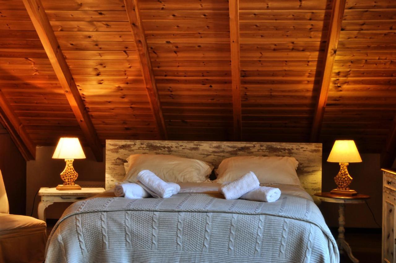Chalet Coquelicot Kalávryta Eksteriør bilde